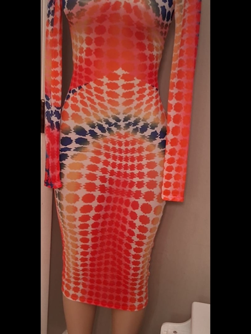 Vibrant Orange Patterned Long-Sleeve Bodycon Dress